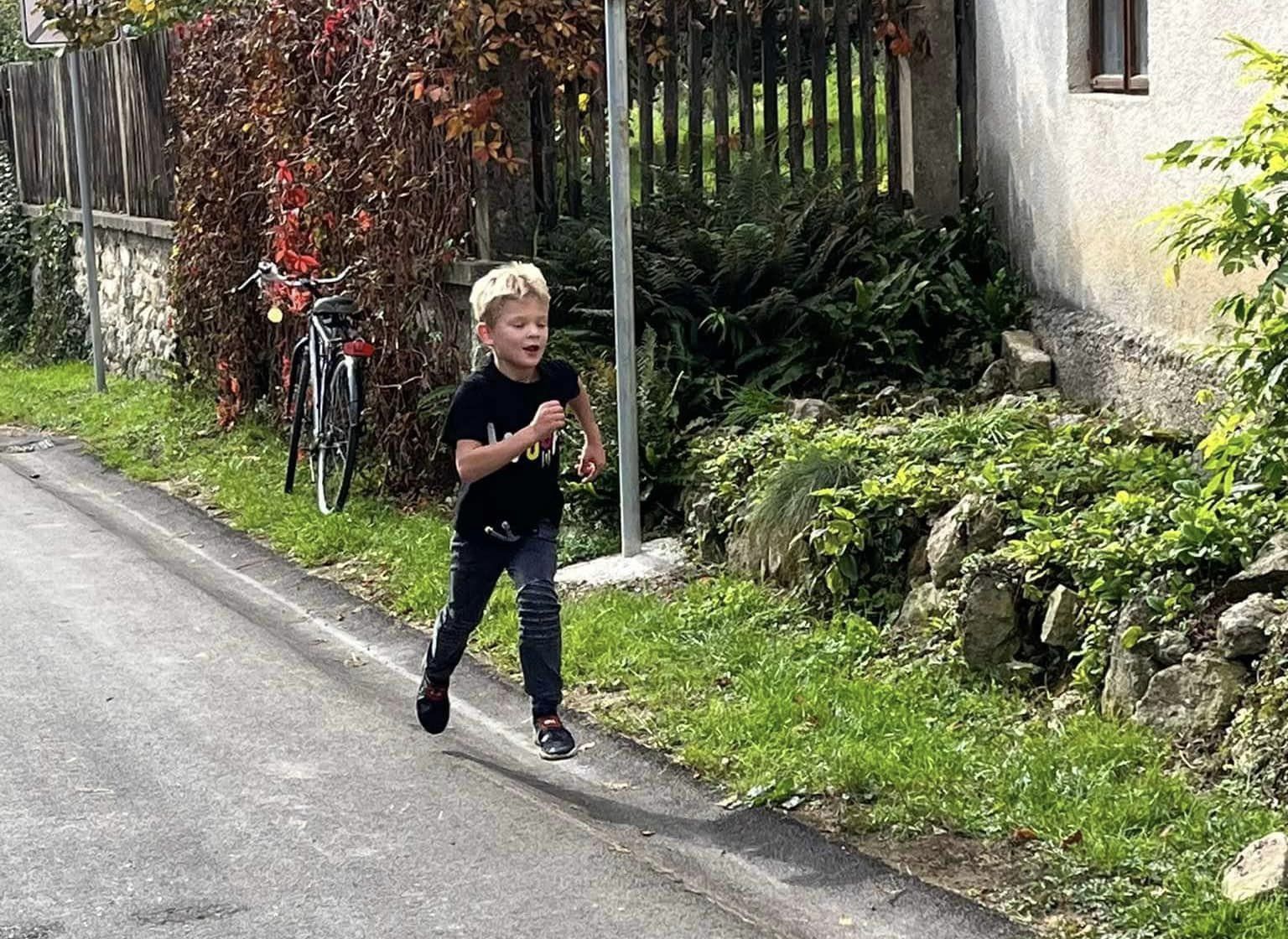 462777514_122112076520541660_4313683980606233563_n