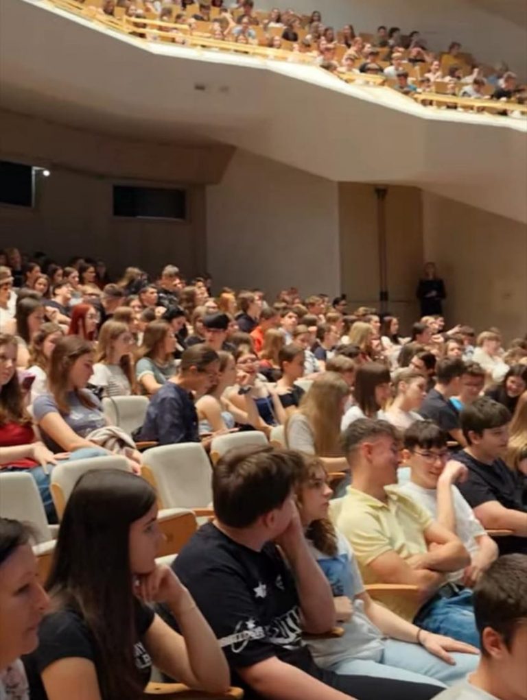 ZLATI BRALCI V Gallusovi dvorani Cankarjevega doma v Ljubljani 📚